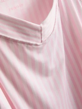 Randig kort pyjamasar