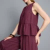 Randig linne med peplum-kant