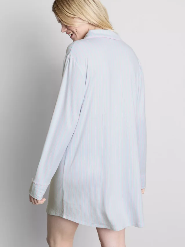 Randig oversized nattklänning i boyfriend-stil