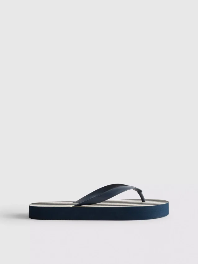 Randiga flip-flops med plattform