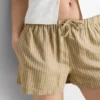 Randiga oxfordshorts med hög midja