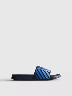 Randiga sandaler