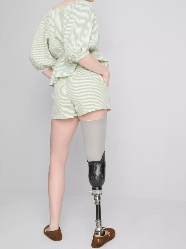 Randiga seersuckershorts i bomull