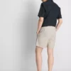 Randiga shorts i linneblandning