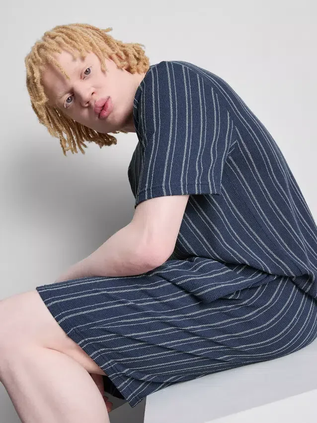 Randiga shorts med pyjamasar