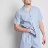 Randige pyjamasar med knappar