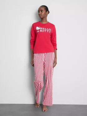 Randigt pyjamaset med Hello Kitty
