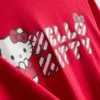 Randigt pyjamaset med Hello Kitty