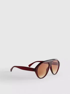 Robusta solglasögon i aviator-stil