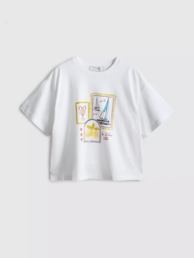 Rät skuren T-shirt i bomull med tryck