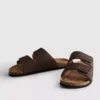 Sandaler med dubbla remmar
