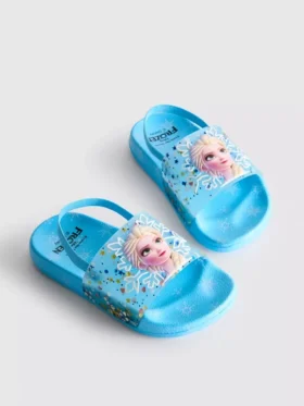 Sandaler med motiv från Disneys Frost