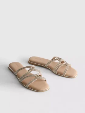 Sandaler med remmar och strass