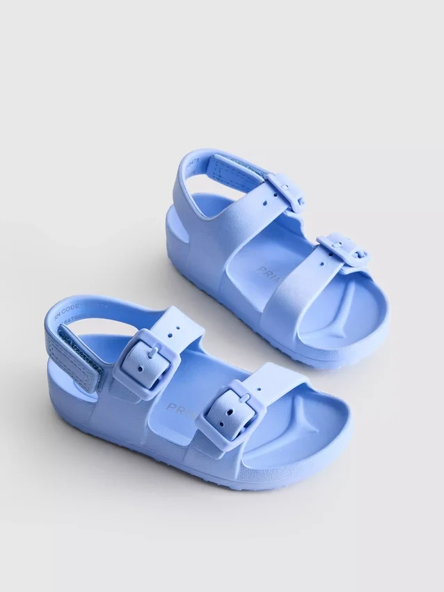 Sandaler med spänne