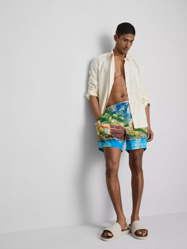 Sceniska badshorts