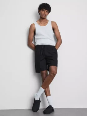 Shorts i linneblandning med dragsko