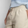 Shorts i linneblandning med dragsko