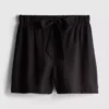 Shorts med bälten och dragkedja