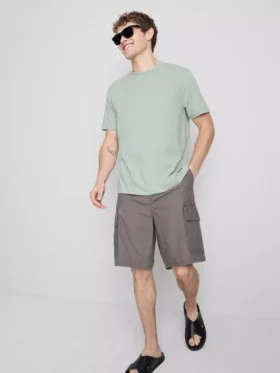 Shorts med kort ärm i normal passform