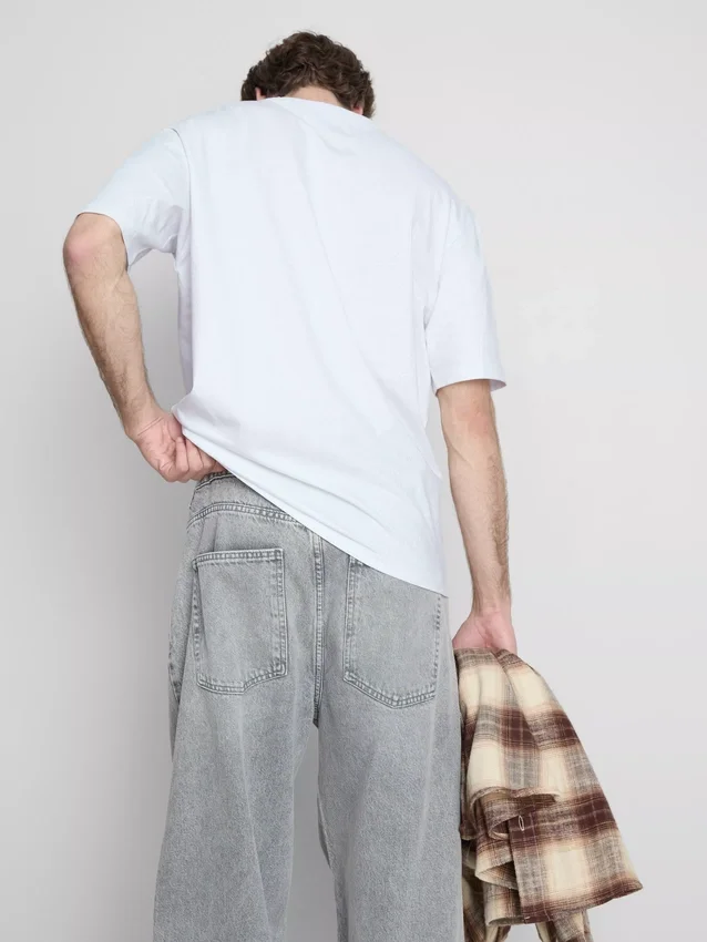 Shorts med kort ärm och avslappnad passform
