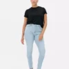 Skinny jeans med hög midja