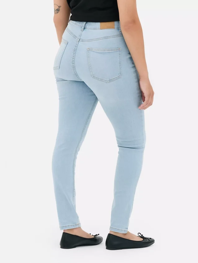 Skinny jeans med hög midja