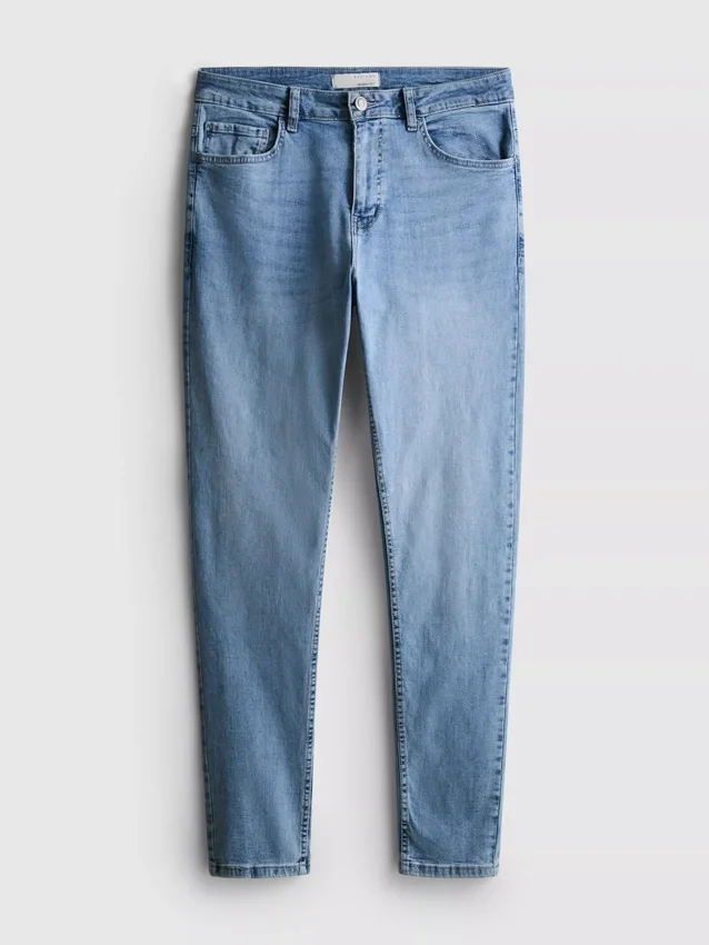 Skinny jeans med medelhög midja
