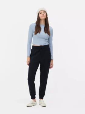 Skinny mjukisbyxor med dragsko