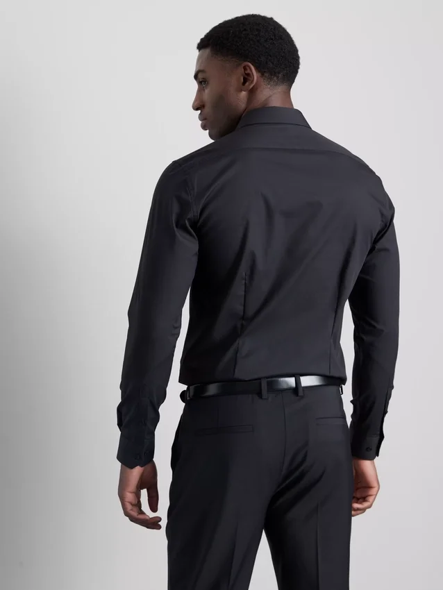 Slim-fit formell skjorta