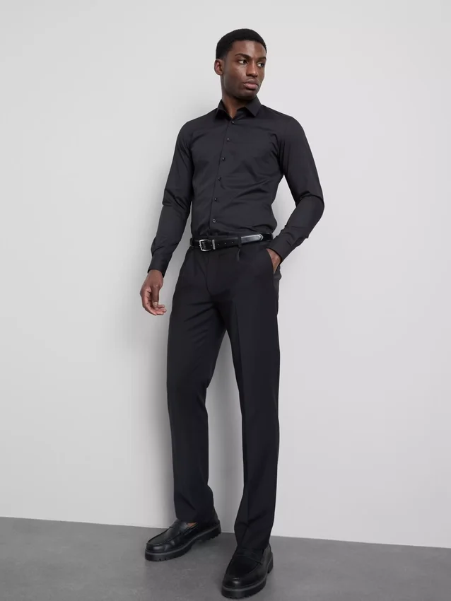 Slim-fit formell skjorta