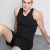 Slim fit-linne med ribbade kanter