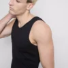 Slim fit-linne med ribbade kanter