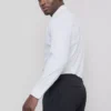Slim fit-skjorta i stretch med knappar