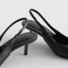 Slingback-klackskor i imitationsläder