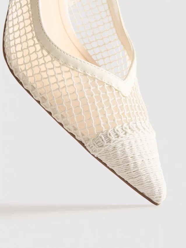 Slingback-klackskor i mesh med bred passform