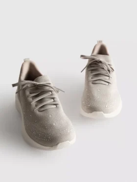Slip-on-sneakers med diamanté-detaljer