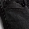Smalpassade jeansshorts med medelhög midja