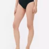 Sömfri stringtrosa med hög midja som shapewear