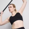 Sömlös aktiv crop-top med korsad rygg