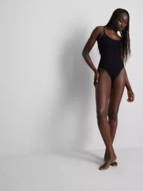 Sömlös Shapewear-bodysuit med string