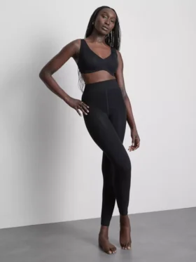 Sömlös, utjämnande bralette