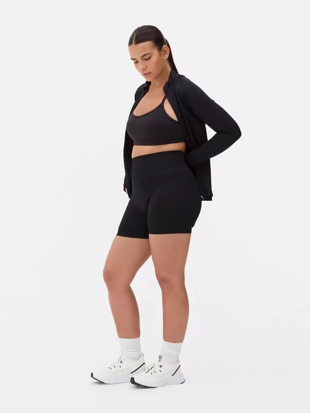 Sömlösa yogashorts