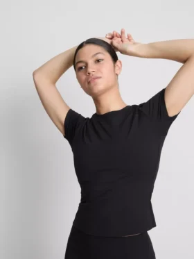 Smörmjuk, figursydd T-shirt