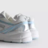 Sneakers i grovt nät