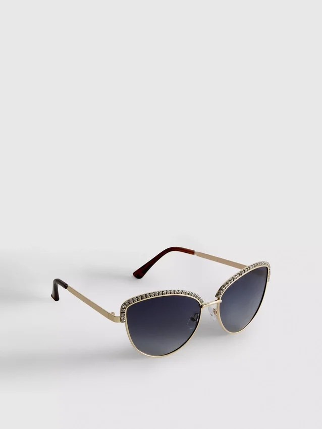 Solglasögon i cat-eye-stil med strass