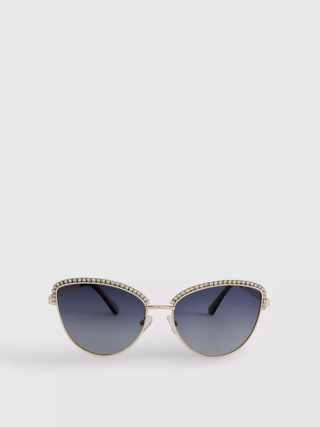 Solglasögon i cat-eye-stil med strass