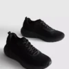 Stickade sneakers med snörning