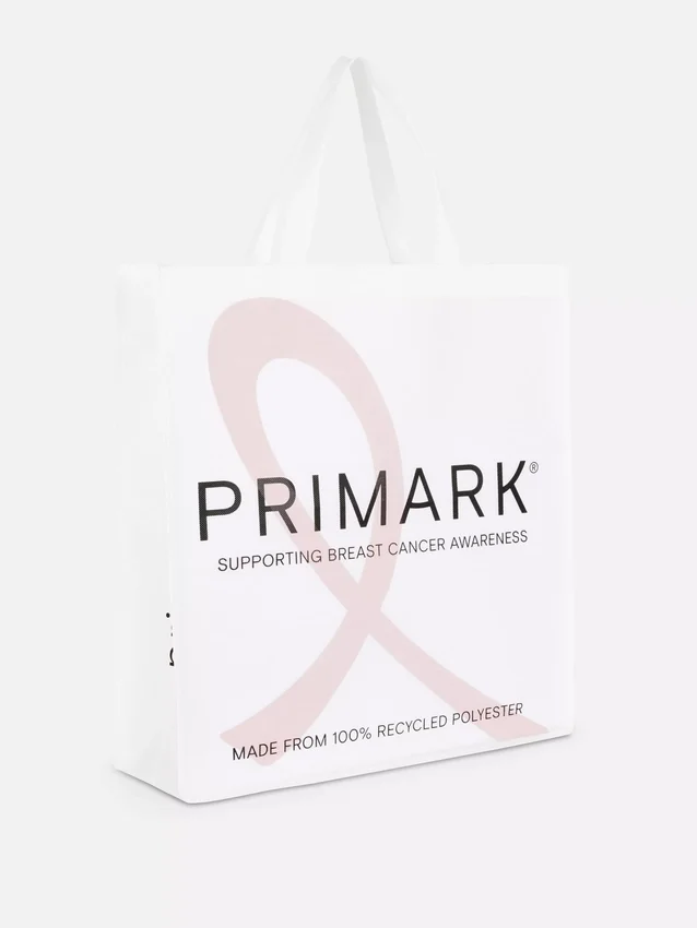 Stor shoppingväska för att uppmärksamma bröstcancer