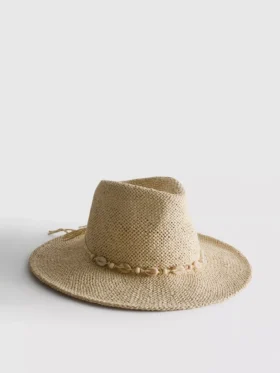 Strandhatt med stråkant