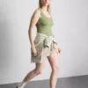 Stretchig cami-top med hög bomullsandel